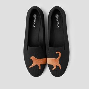 VIVAIA Black Slip-On Flats with Orange Cat Motif